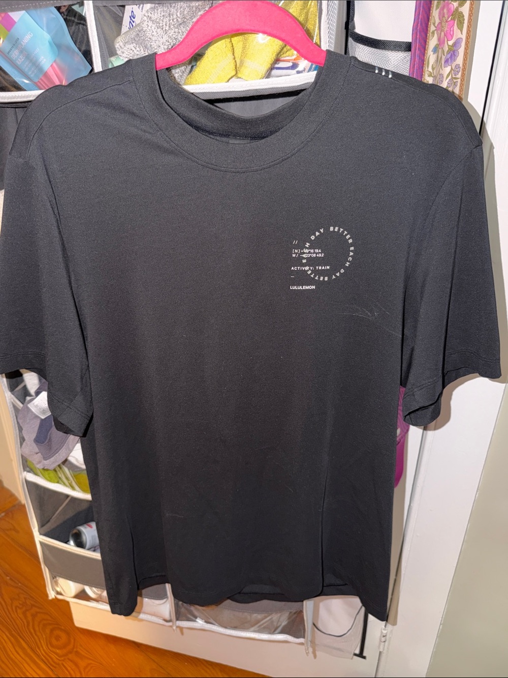 Lululemon T Shirt M